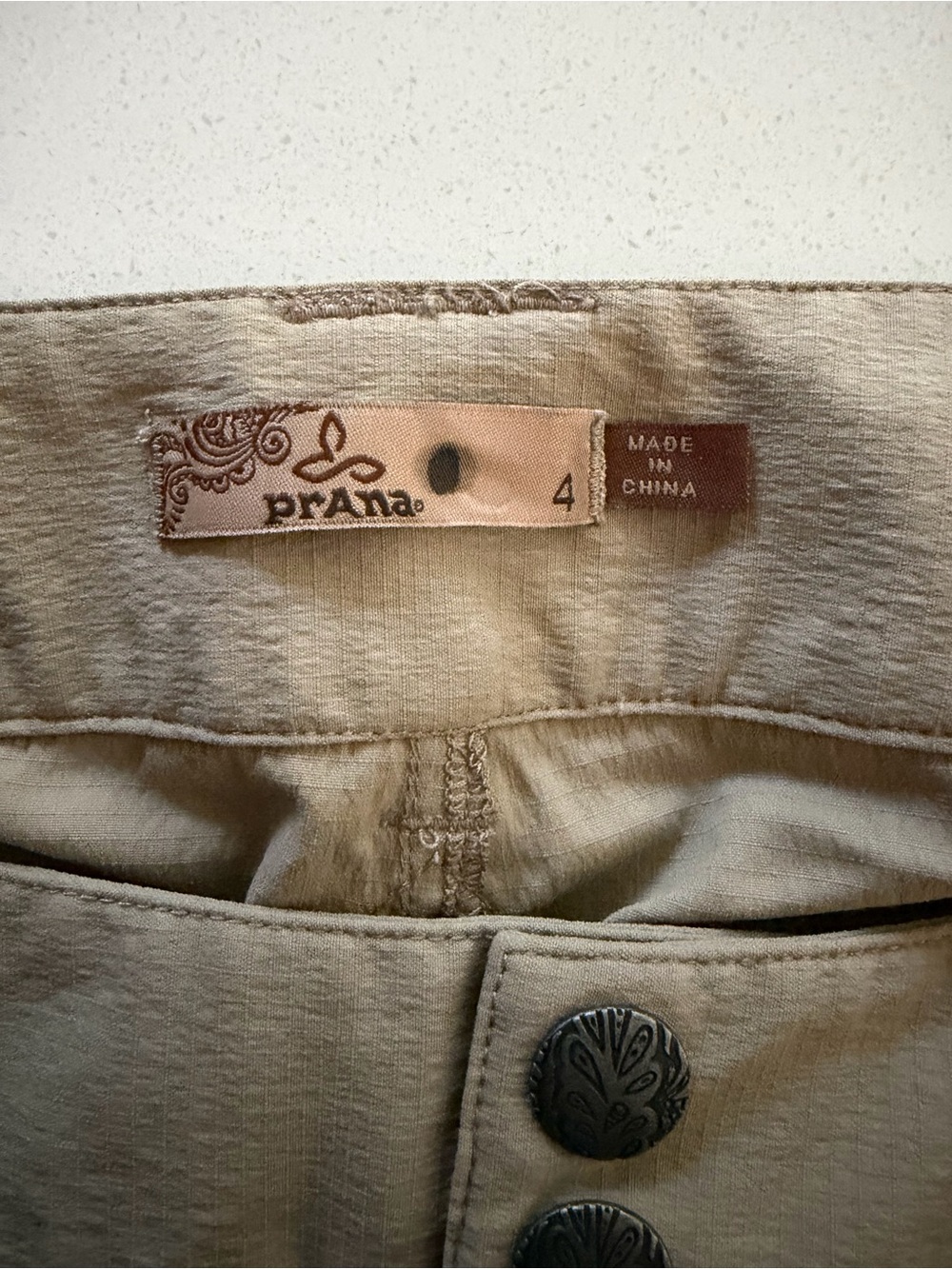 Prana Halle Hiking Pants Rollup and Convertible Size 4 Khaki Removable Pant Leg - Picture 9 of 11